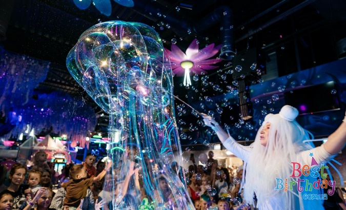 Шоу мильних бульбашок