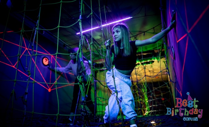 Екшн-квест Mad Max Dragonfly