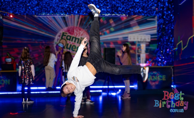 Сучасні випускні для дітей та підлітків у Києві