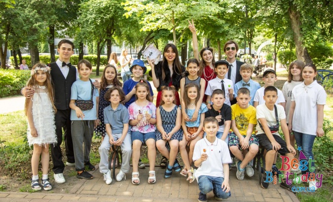 Сучасні випускні для дітей та підлітків у Києві